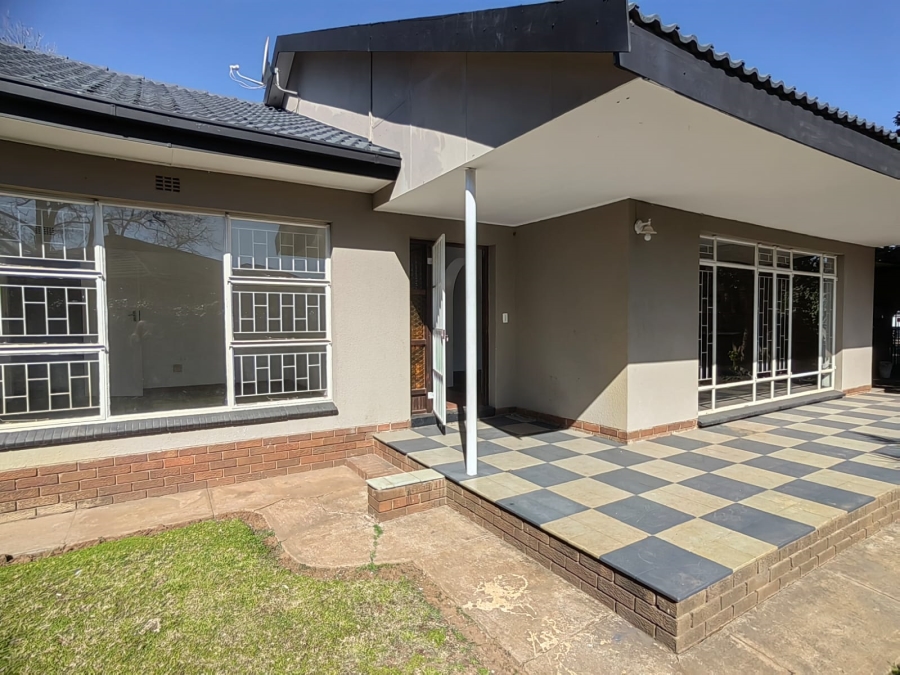 4 Bedroom Property for Sale in Parys Free State
